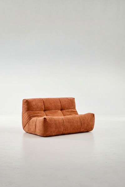 Milo in Terracotta